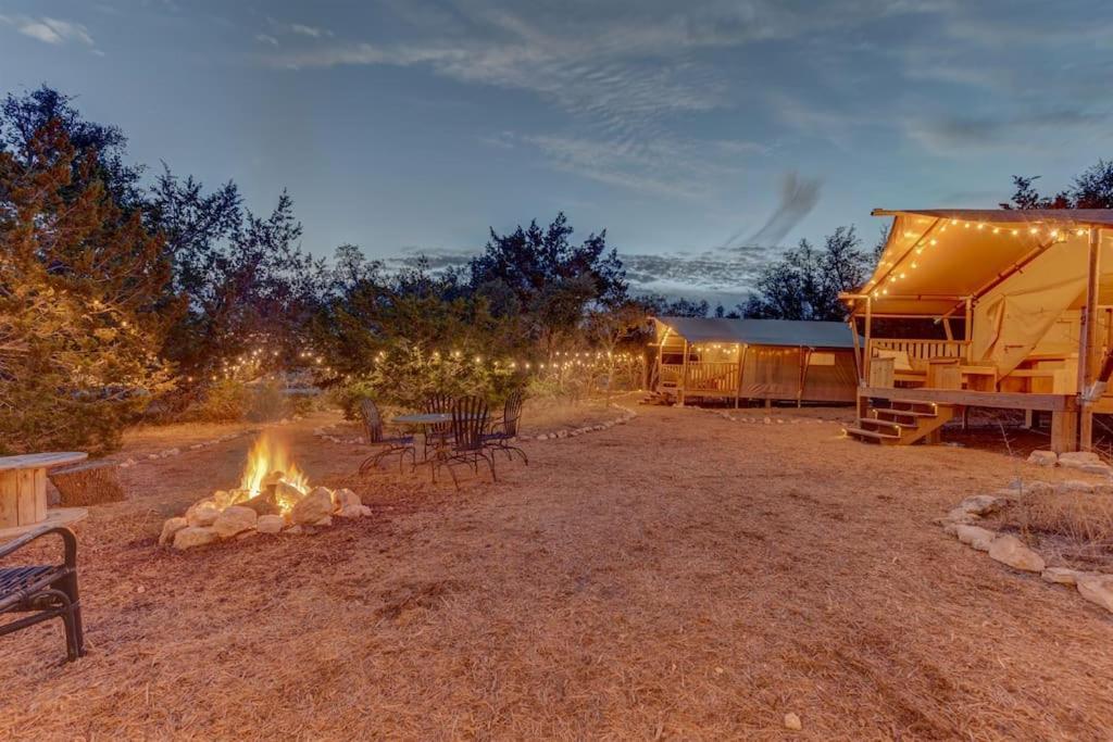 12 Fires Luxury Glamping With Heating #5 Hotel Johnson City Exterior foto