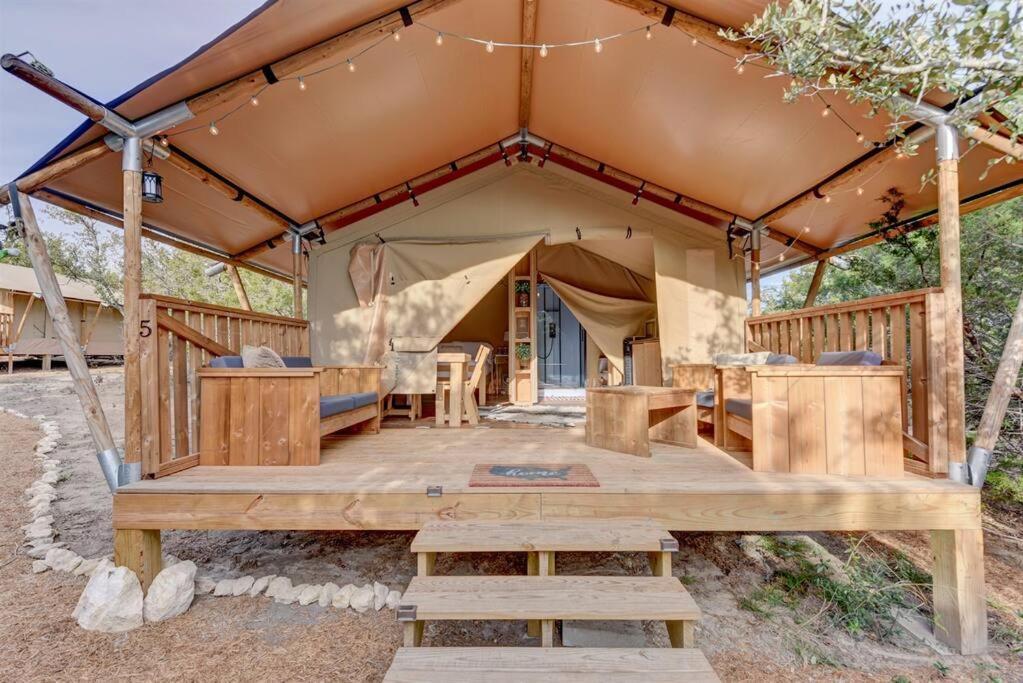 12 Fires Luxury Glamping With Heating #5 Hotel Johnson City Exterior foto